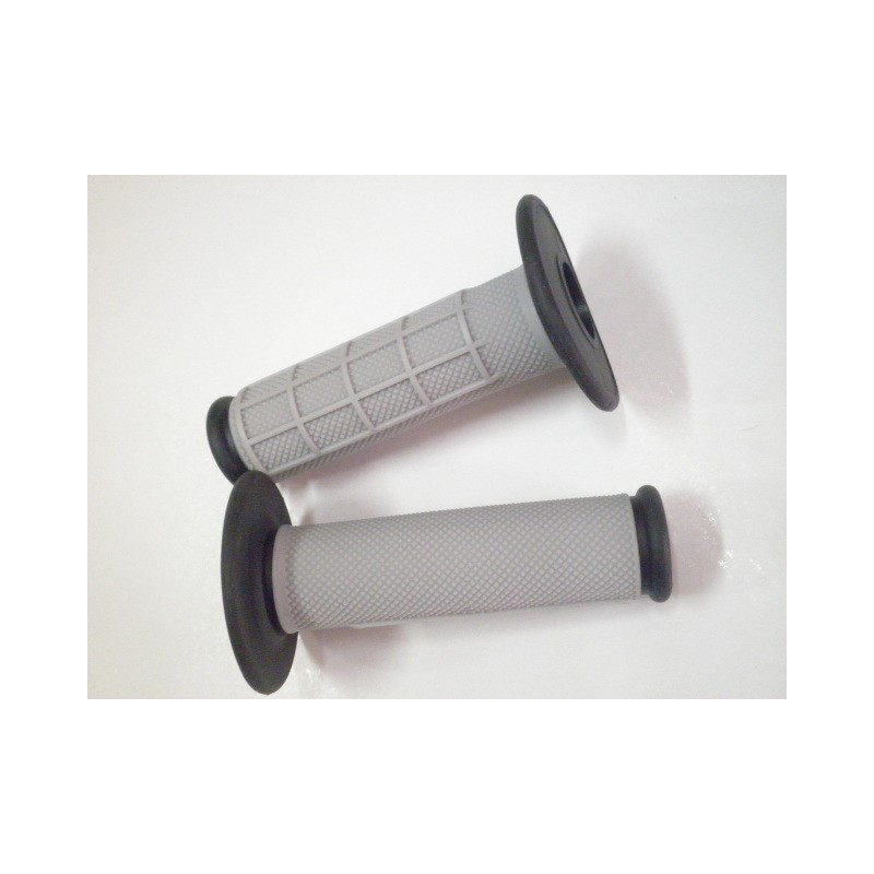 788056  Enduro Grips Black-Gray Yamaha
