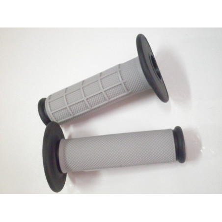 788056  Enduro Grips Black-Gray Yamaha