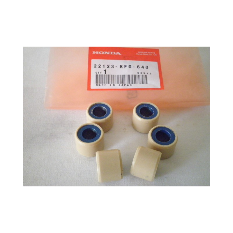 22123KFG640 Honda FES-250 Foresight Tranmission Rolls