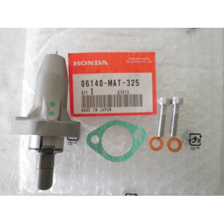 06140MAT325  Honda CBR1100XX Τεντωτήρας Καδένας Σετ