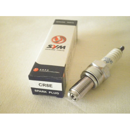 CR8E NGK Spark Plug CR8E SYM GTS-250 Citycom-300