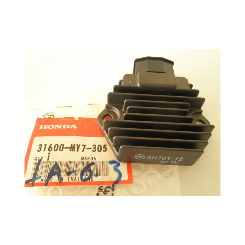 31600MY7305  Honda Rectifier Assy CBR-1100XX