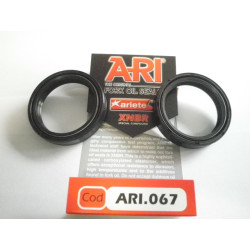 ARI067  Front Fork Oil Seals Set Honda 45X57X11 
