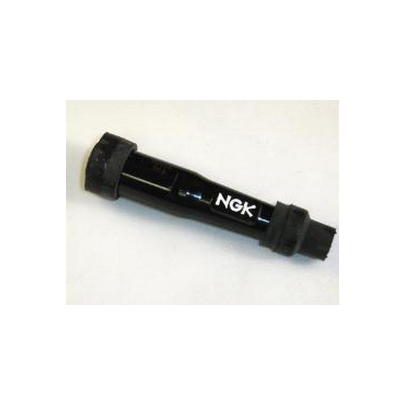 SD05F  NGK Spark Plug Cap SD05F