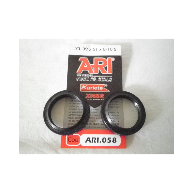 ARI058  Ariete Front Fork Oil Seals Set 39X51X8-10.5 Honda VT-400-600 Steed