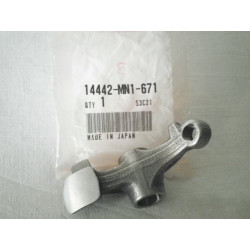 14442MN1671  Rocker Arm Right Exhaust Valve Honda NX-650 Dominator XR-600